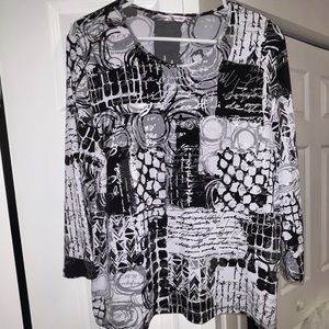 Black & White long sleeve top